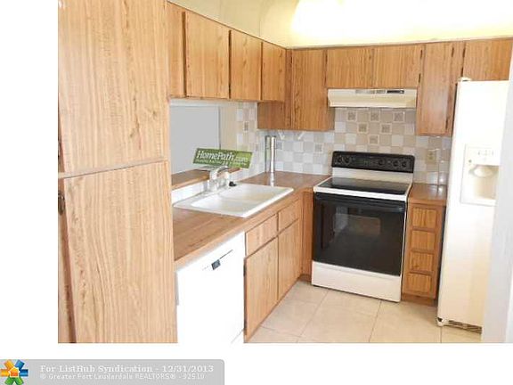 2nd image of 2337 NW 89th Dr APT 612