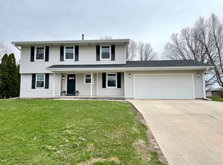 106 Elizabeth Dr, Tipton, IA 52772