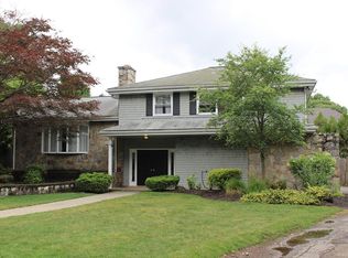 12 Rosewood Dr, Waltham, MA 02452