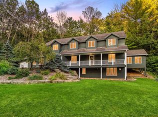 N2244 Pammel Pass E, La Crosse, WI 54601