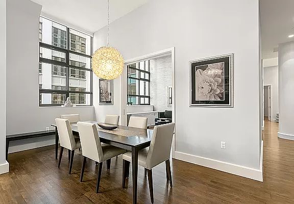 3rd image of 360 Furman St #601/602