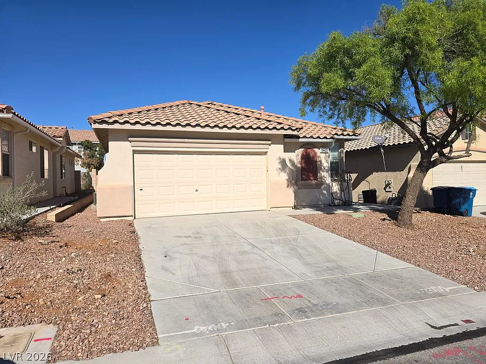 8468 Regal Hills Ct