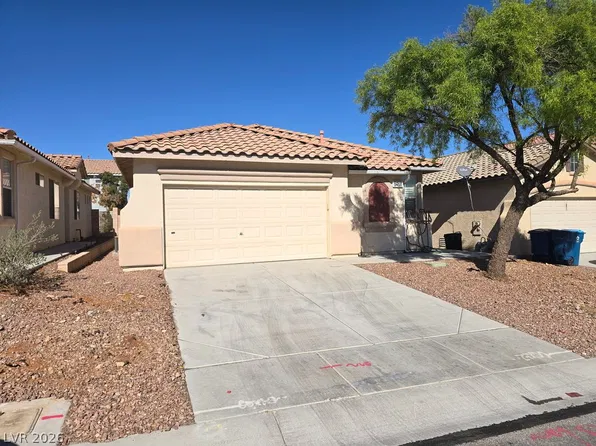 8468 Regal Hills Ct, Las Vegas, NV 89117