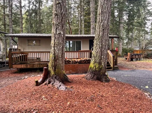 61 NE Madrona Ct, Tahuya, WA 98588