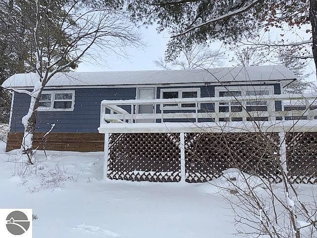 1st image of 5921 N Bayshore Dr