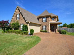 1751 Magnolia Manor Dr, Hernando, MS 38632