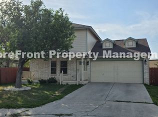 8219 Club Meadow Dr, Converse, TX 78109