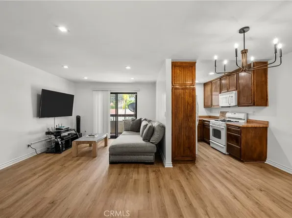 28021 Sarabande Ln, Canyon Country, CA 91387