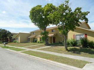 4206 Walnut Hills Dr APT F, Corpus Christi, TX 78413