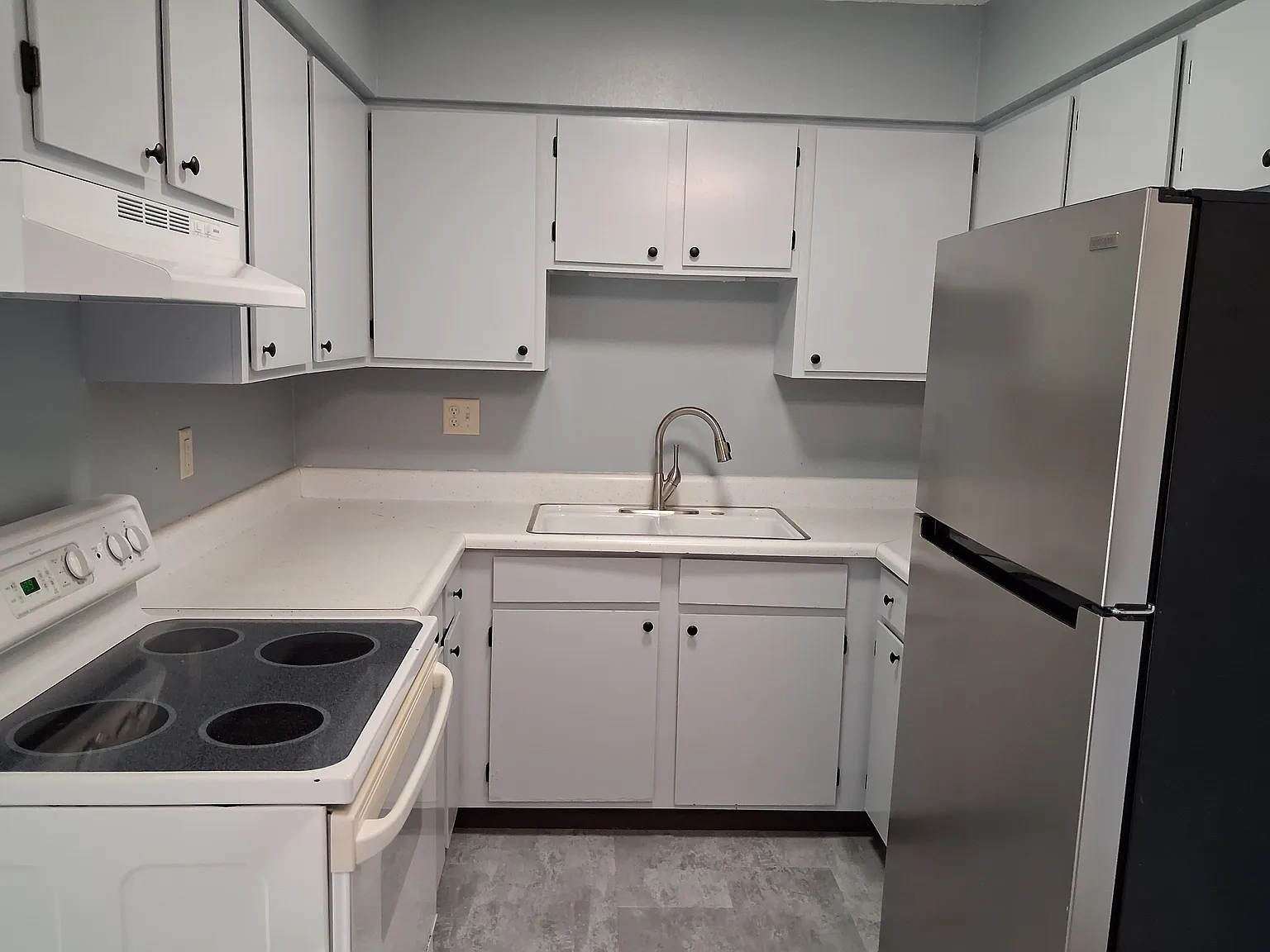 1 bed, 450 sqft, $750 — Photo 3