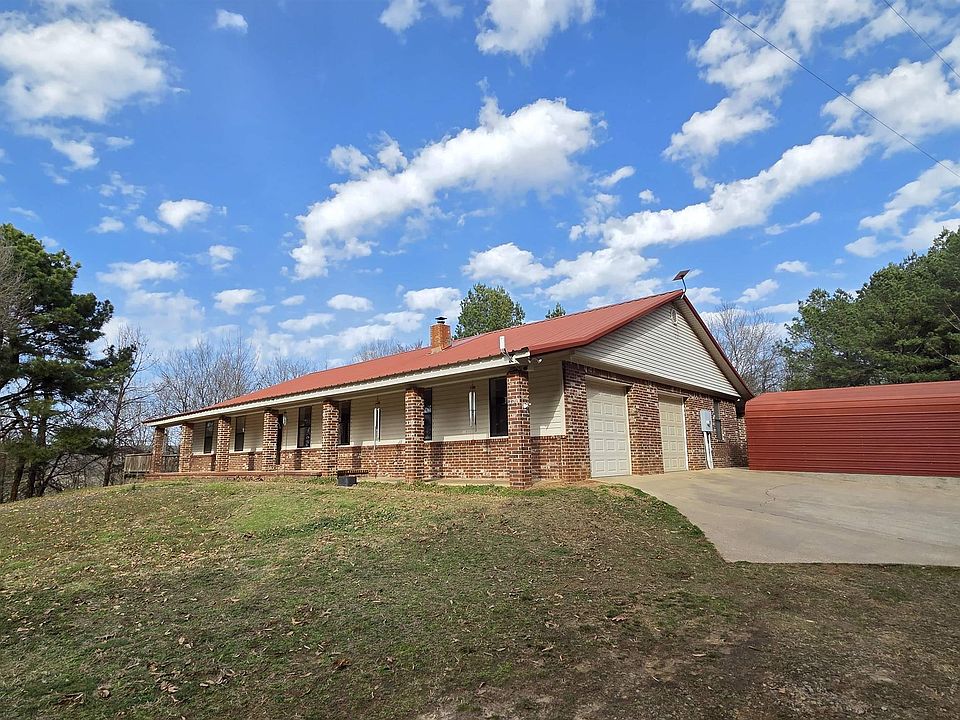 1st image of 655 Charton Rd