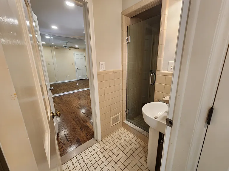 22470 Marter Rd — Photo 32