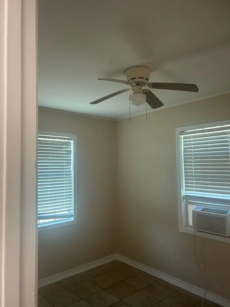 2 bed, 850 sqft, $900 — Photo 4