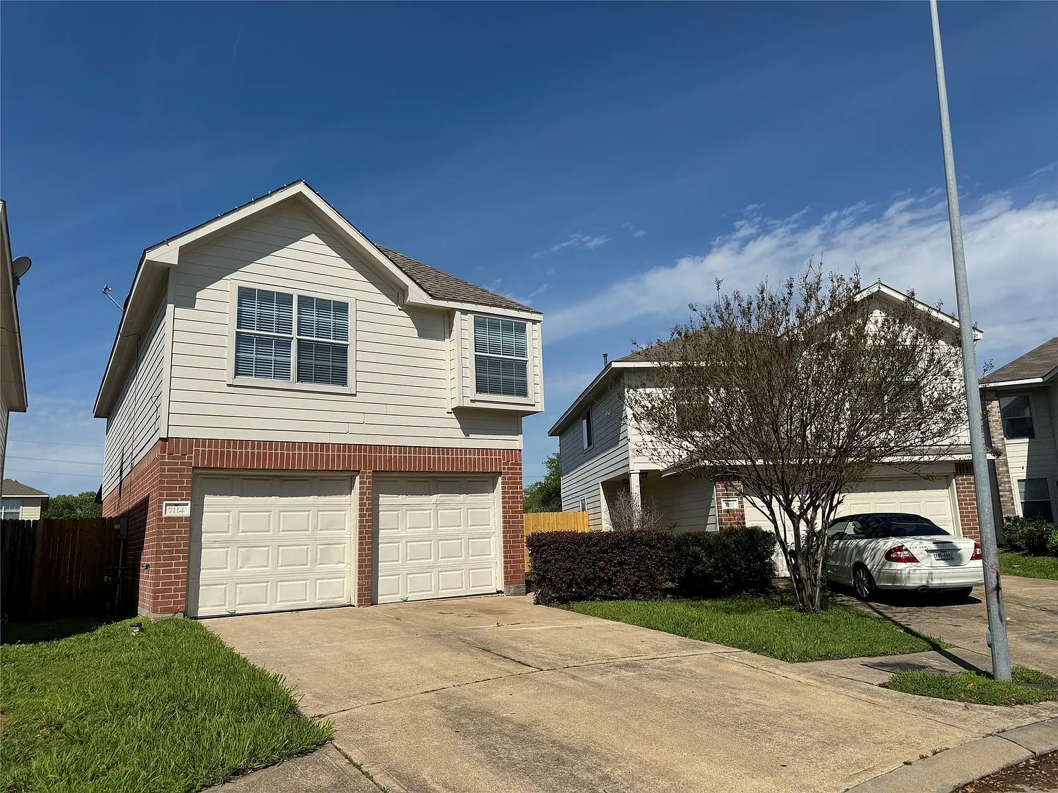 3 bed, 2.5 bath, 1500 sqft, $1,800 — Photo 3