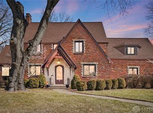 2 N Broadmoor Blvd, Springfield, OH 45504