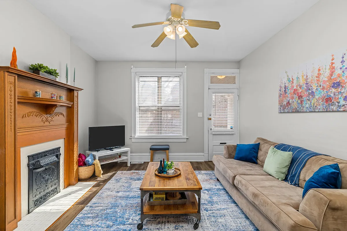 Building Photo - 2819 Shenandoah Ave #2819