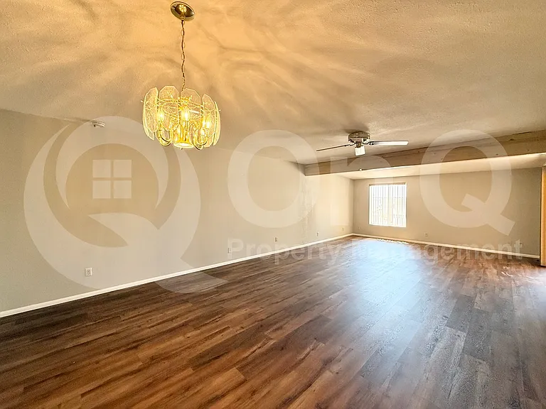 4950 E Lake Point Cir — Photo 8
