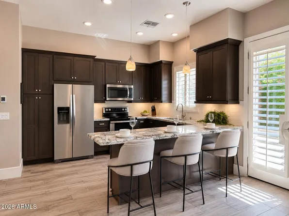8965 N 8TH Drive, Phoenix, AZ 85021