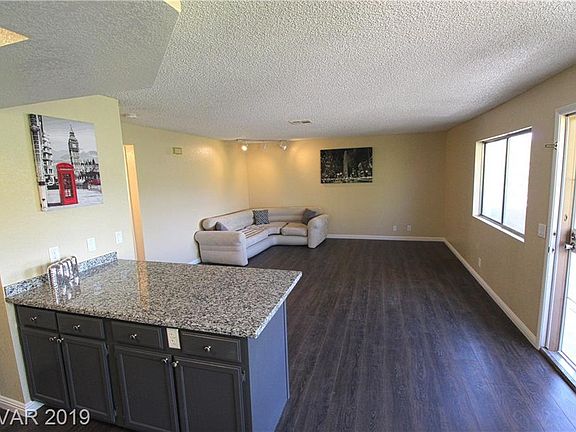 5th image of 1317 Driscoll Dr Unit 201