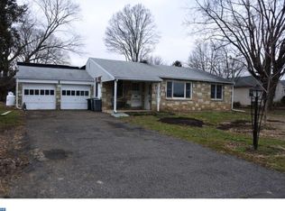 16 Lukens St, Trevose, PA