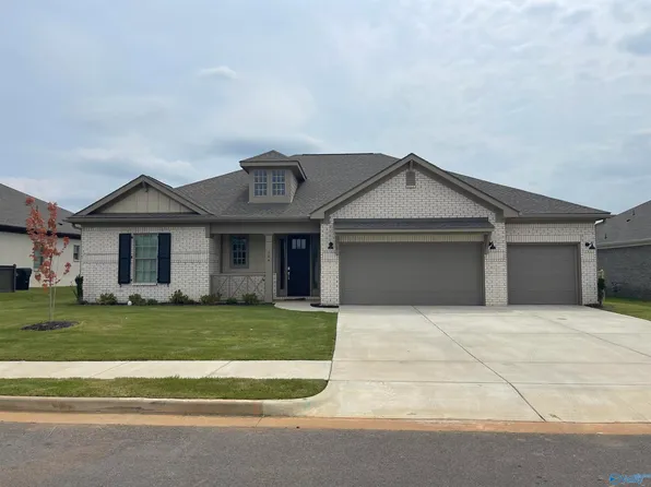 104 Clift Creek Dr, Madison, AL 35757