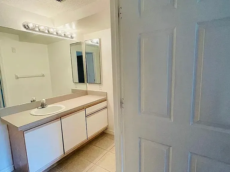 9518 Newdale Way #101 — Photo 9