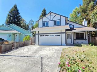 1310 Megan Pl, Rohnert Park, CA 94928