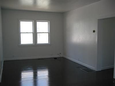 1st image of 428 3rd St