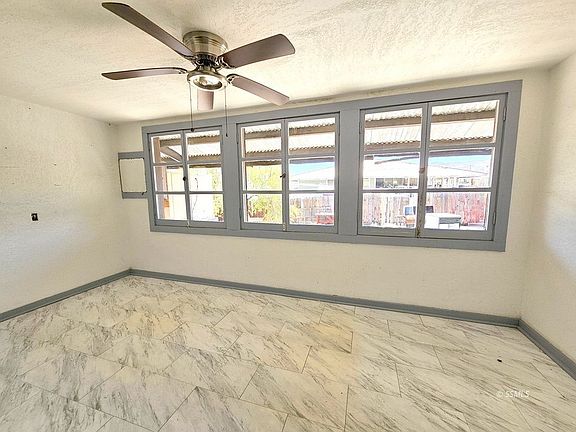 5th image of 83029 Magnolia Ave