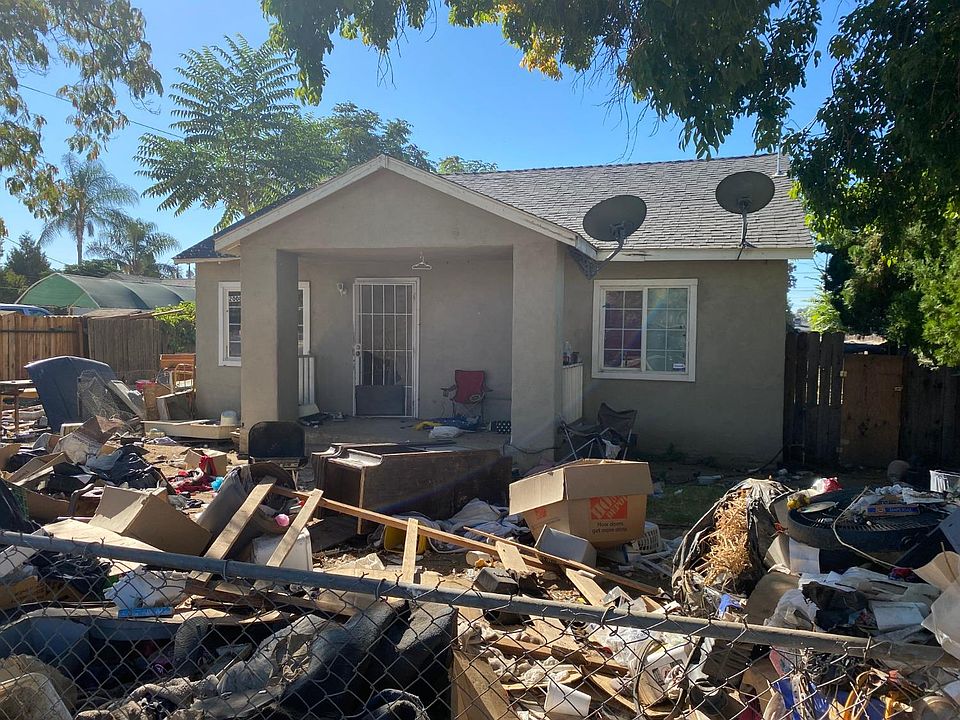 2nd image of 2008 Robertson Rd
