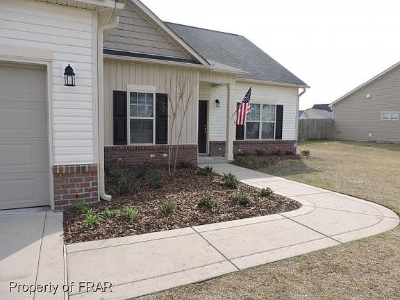 4th image of 384 Roaknoke Dr