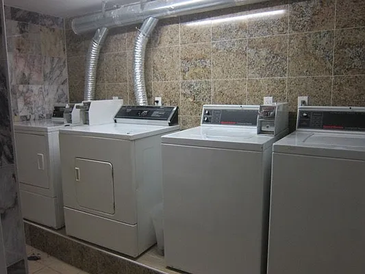 Rented by Realty 2000 Corp | media 16