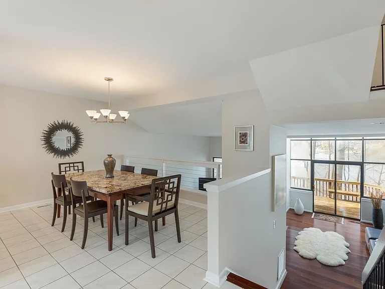 11030 Thrush Ridge Rd — Photo 8