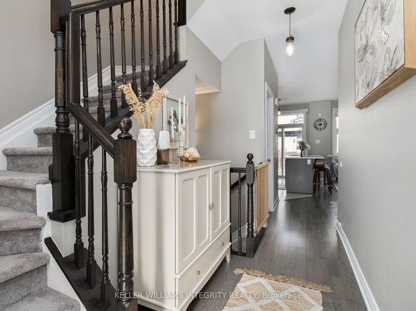 675 Lauraleaf Cres, Ottawa, ON K2J 6G7