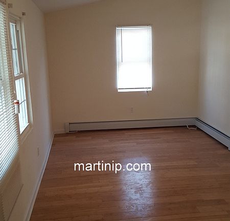4th image of 4511 Monticello Ave #1