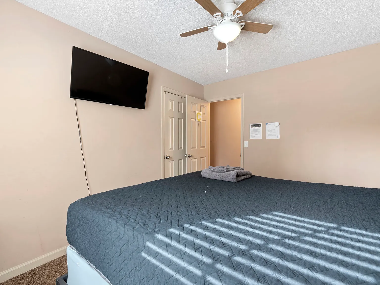 1 bed, 1970 sqft, $1,100 — Photo 4