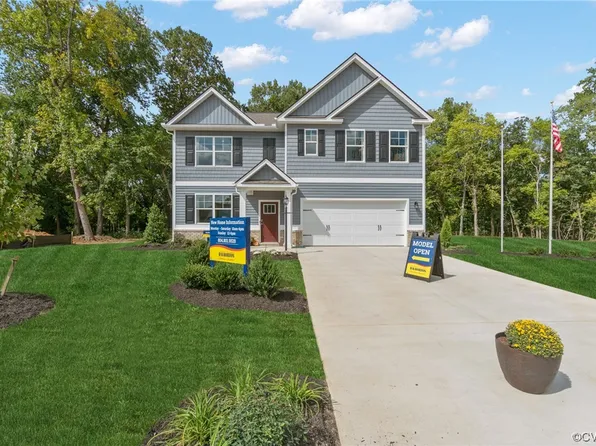 11175 Chappell Creek Cir, Hopewell, VA 23860