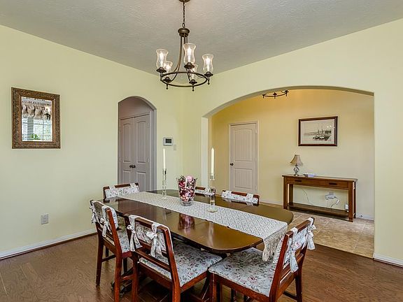 5th image of 2503 Bal Harbour Dr