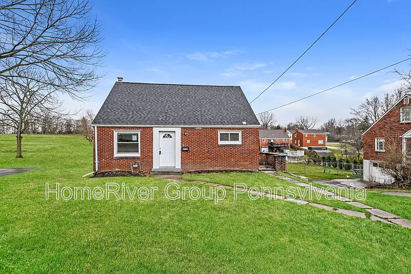2718 Reiter Rd photo 1