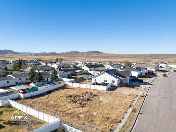 313 Wright Way, Evanston, WY 82930