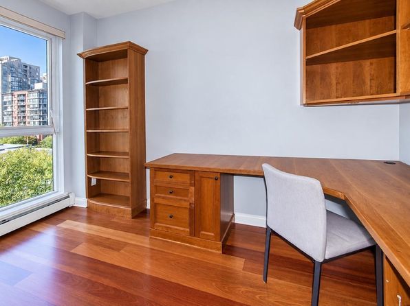 2 bedroom rental in Vancouver — photo 17
