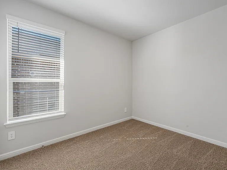 115 Hibiscus Dr — Photo 7