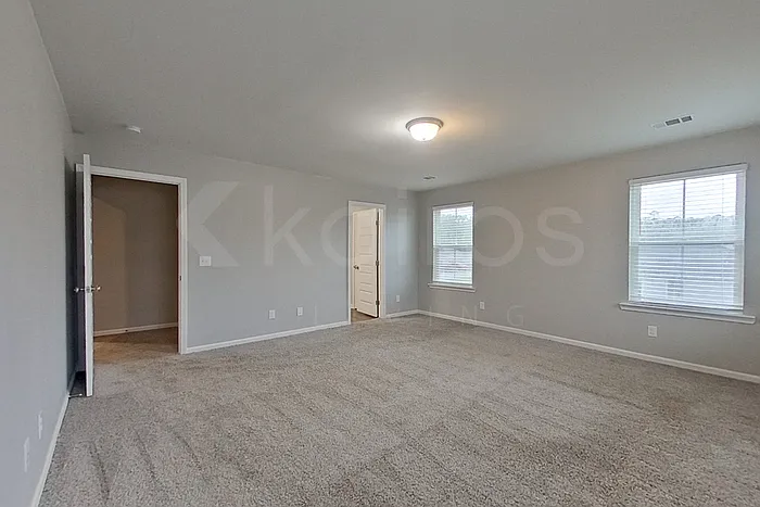 101 Paper Birch Dr — Photo 8