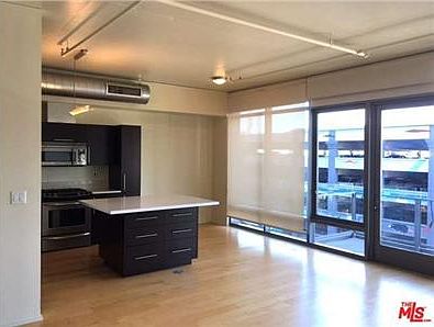 4th image of 1100 S Hope St APT 514