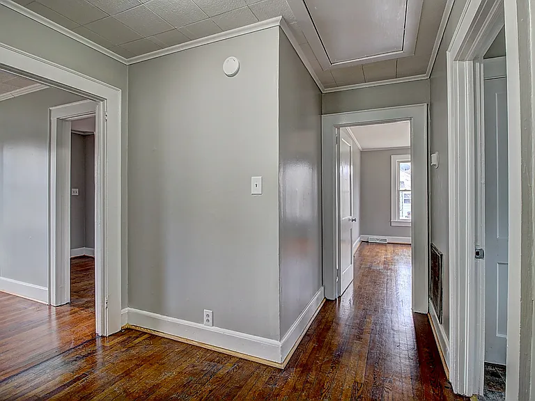 824 Hamrick St — Photo 11