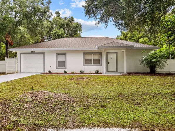 2557 21st St, Sarasota, FL 34234