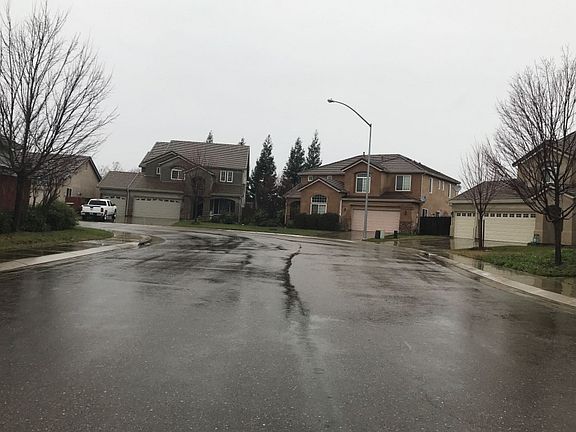 4th image of 10443 Big Oak Cir