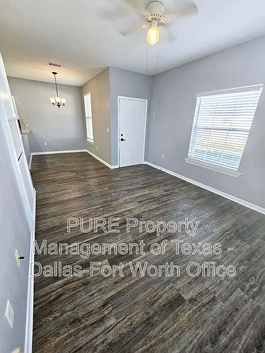 Glade Corners Photo 1