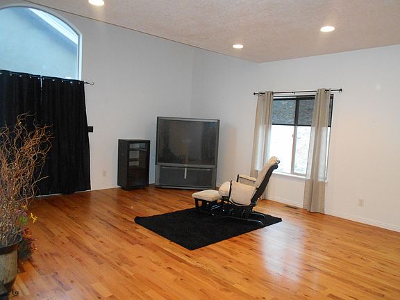 4th image of 10314 N Morgan Blvd