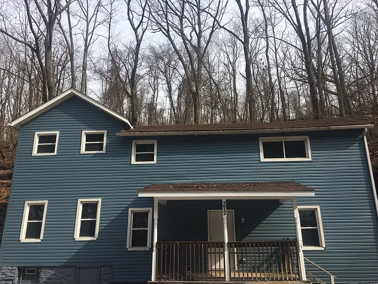 372 Cliff Mine Rd #1 — Photo 7